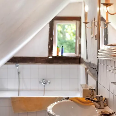 Altes Polchower Pfarrhaus Апартаменты Prebberede