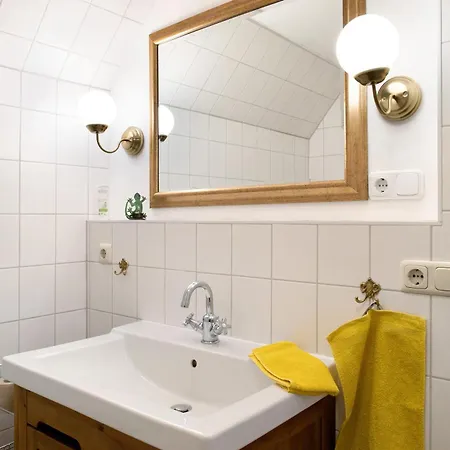 Altes Polchower Pfarrhaus Апартаменты Alt Polchow